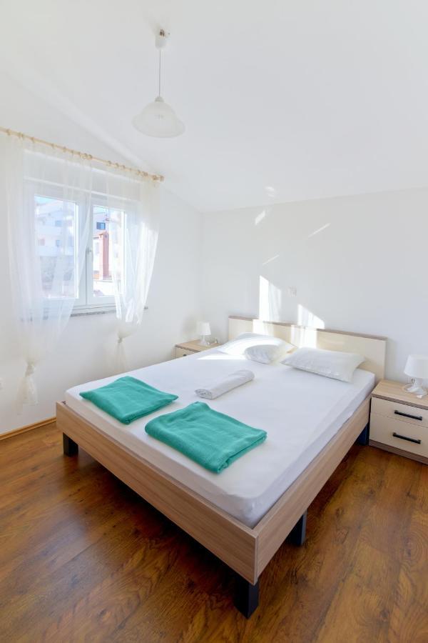 פולה Apartments Bosankic מראה חיצוני תמונה